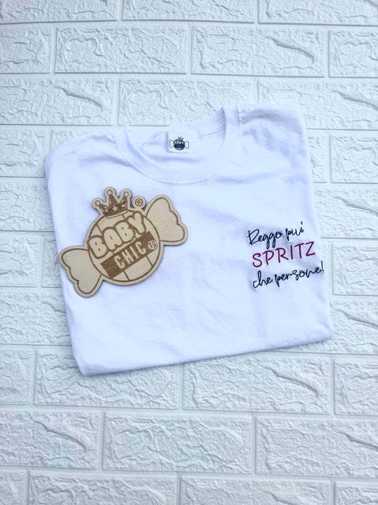t-shirt ricamata