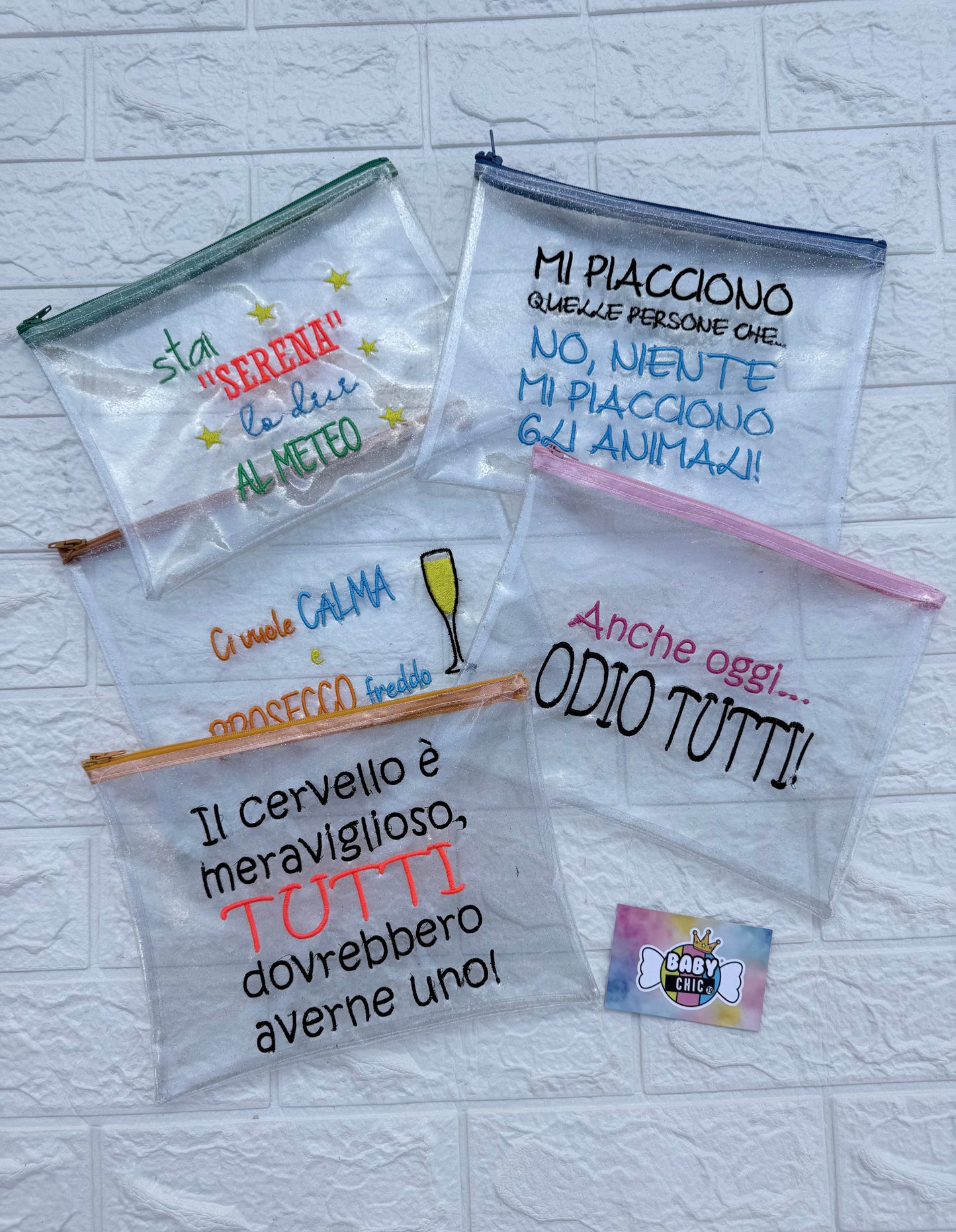 Pochette impermeabile a bustina con frase